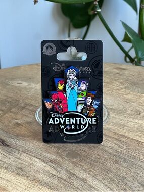 Disneyland Paris Adventure World Trading Pin